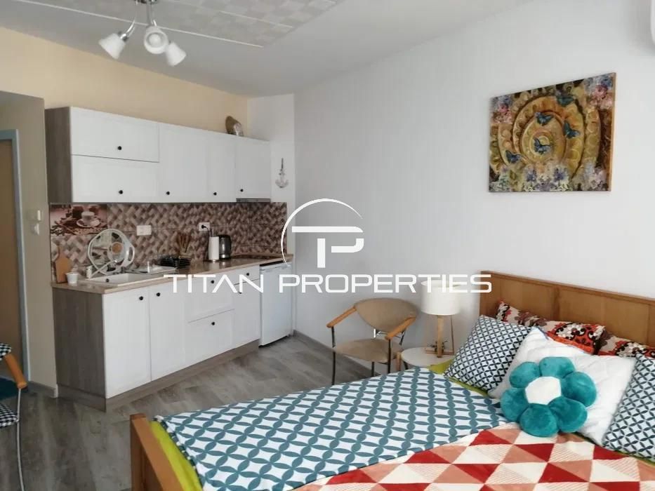 Дава се под наем Едностаен апартамент в Варна, м-т Евксиноград - 40 кв.м за 290 € - Снимка #1