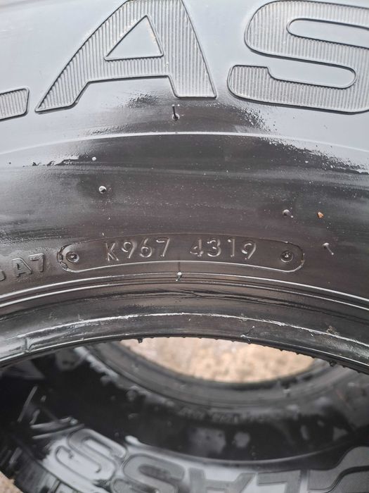 4бр. зимни гуми 235/65/16C Continental и Lassa