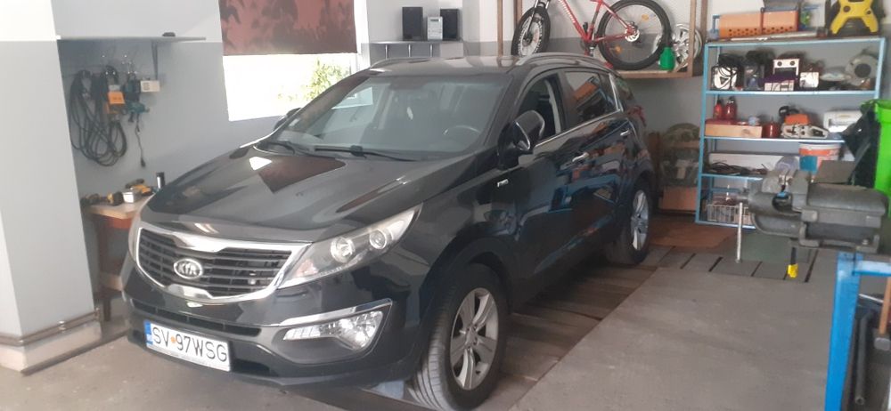 Vând autoturism Kia
