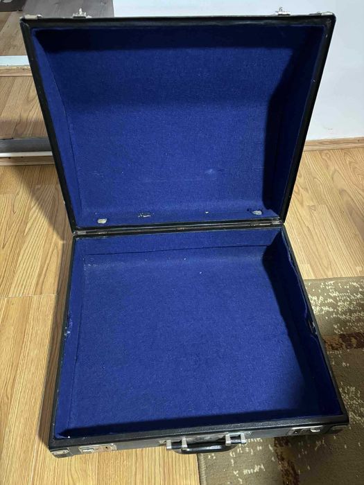 Acordeon Royal Standard Meteor 120 basi