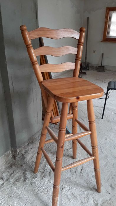 Бар столове от масивно дърво