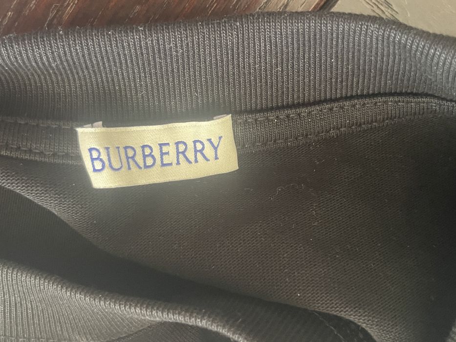 Tricou burberry negru water proof