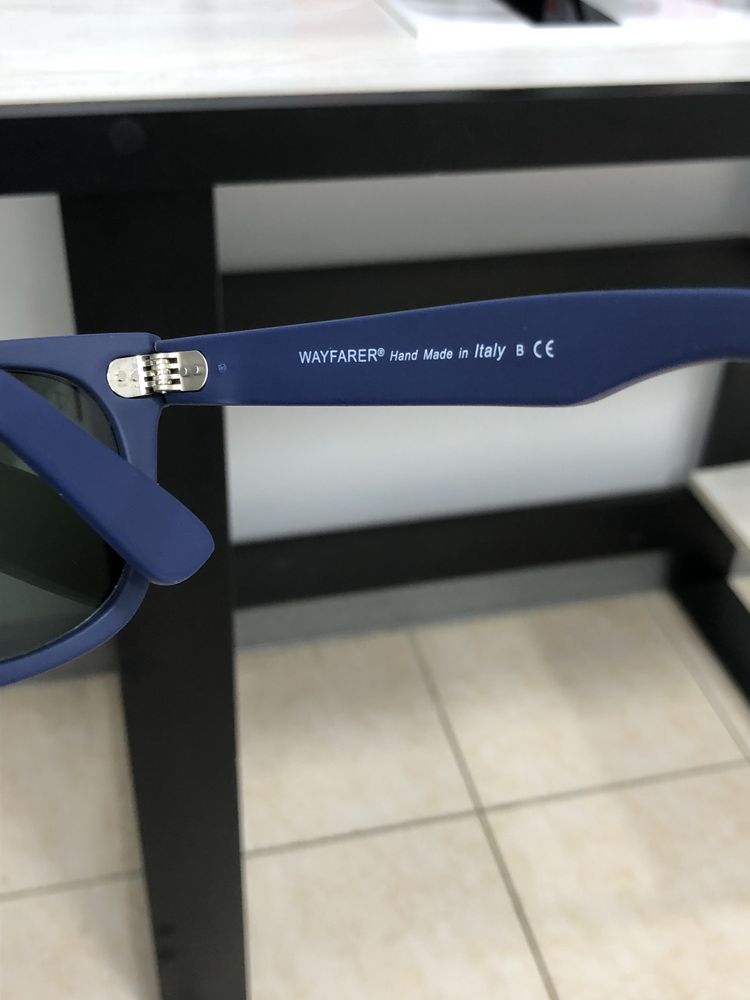Солнце защитные очки от Ray Ban