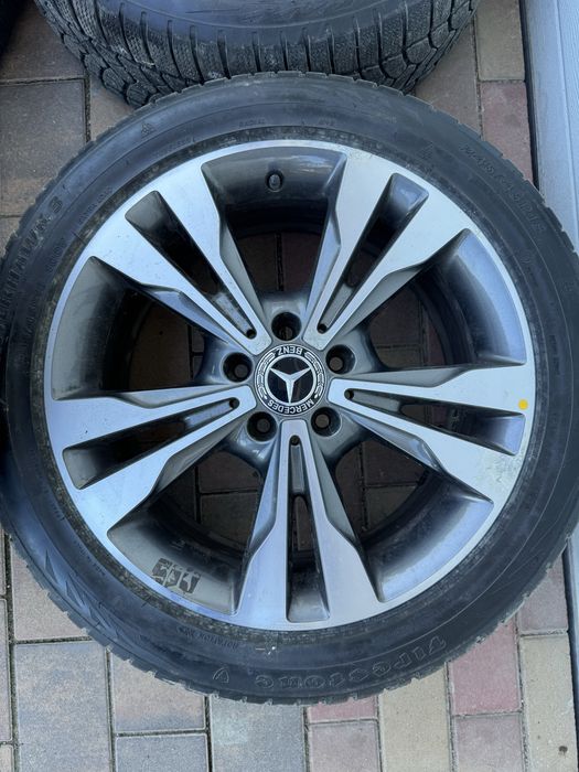 Jante cu anvelope de iarna 245 45 R18 Mercedes originale 7.5J ET52