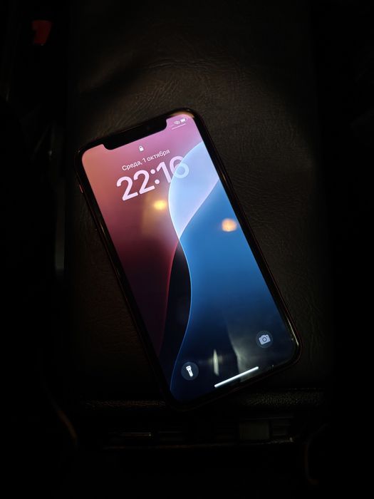 Продам Iphone XR