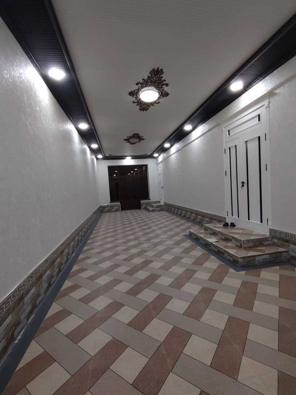 янги 2 каватли ховли, Хужа Соат
