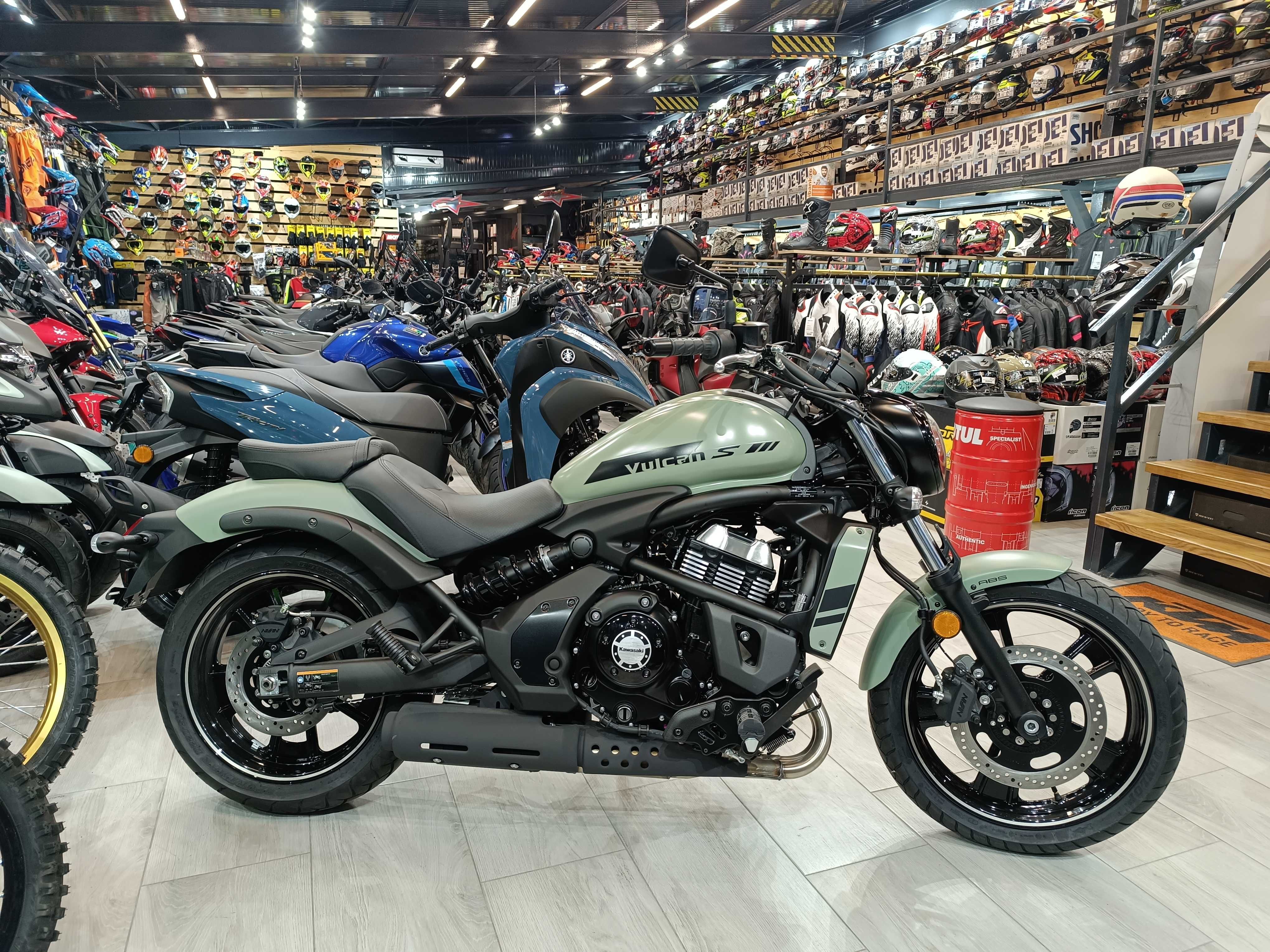 Kawasaki Vulcan S 650 SE-nou-livrare showroom EST BIKE Campina