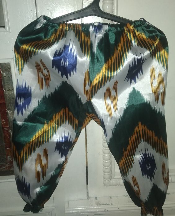 3,4 yoshdigi qizlani ko'ylegi 2martta kiyilgan