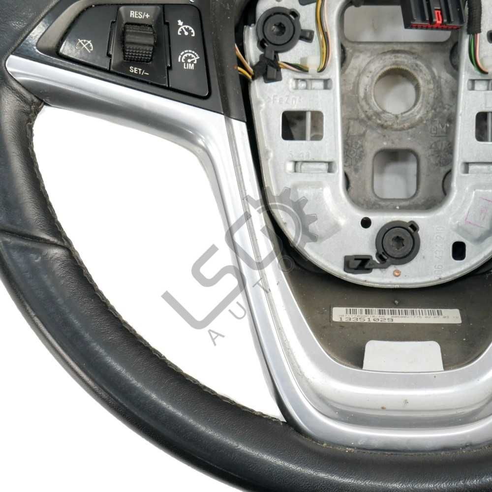 Волан Opel Zafira Tourer C 2012-2019 ID:146124