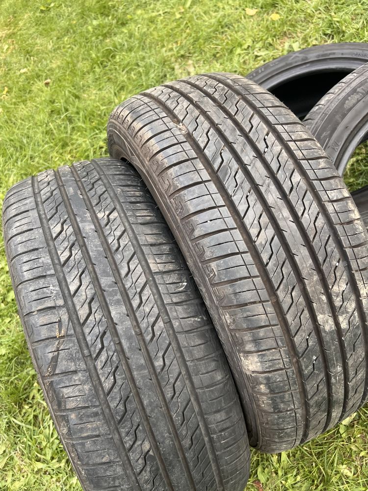 Anvelope vara 215/55/R18