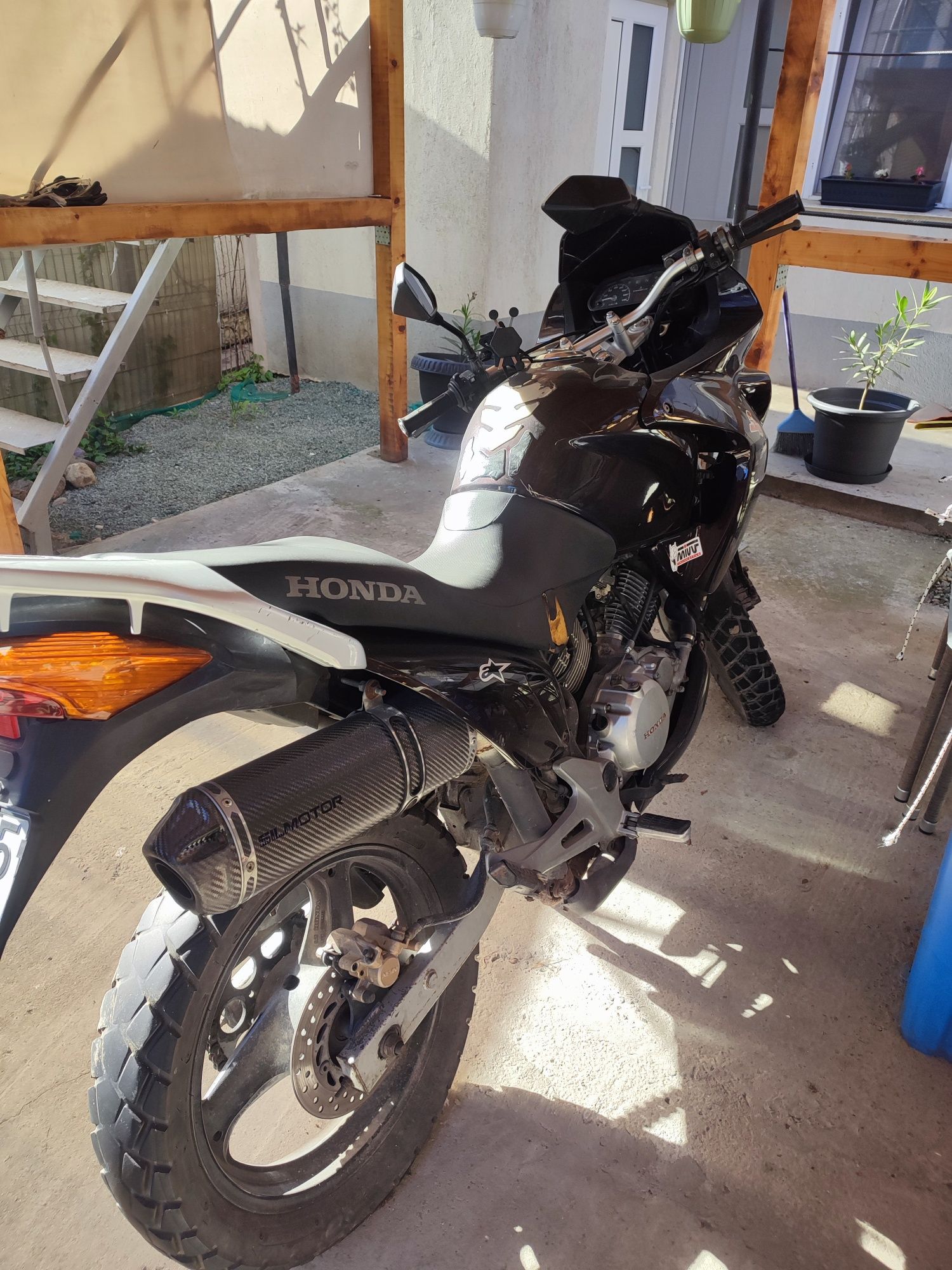 Vând honda varadero 125 xl (nefuncțional)