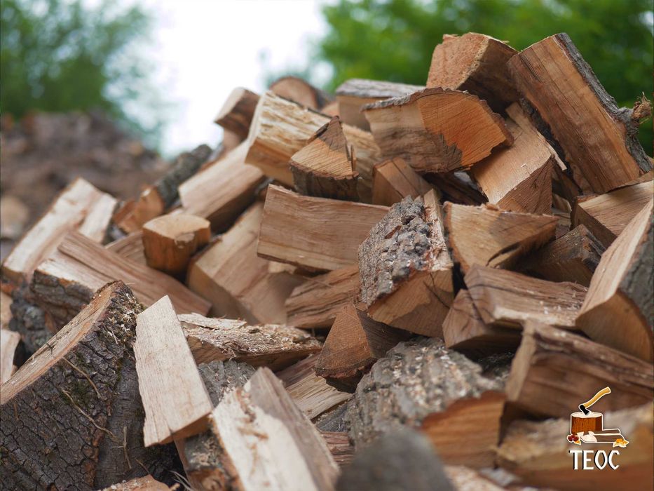 Дърва за огрев – нарязани, нацепени и чисти