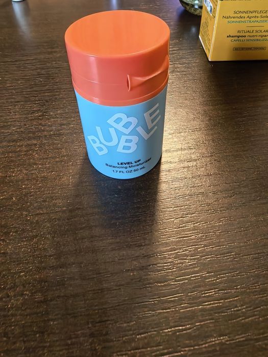 Козметика Lush, Ofra, Pixi