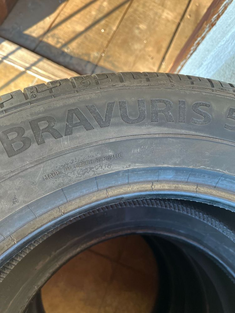 Anvelope Barum Vara 235 60 R18