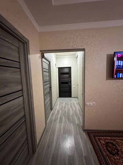 Квартира 
ТТЗ - 1, локомотив стадион, напротив института "Менделеева"