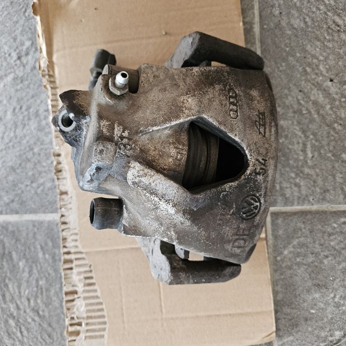 VW Golf 4 1.8T AGU Апарати предни и задни рециклирани с накладки