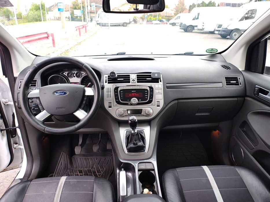 Vand Ford Kuga 4x4, 163cp, 2011, la pret corect!