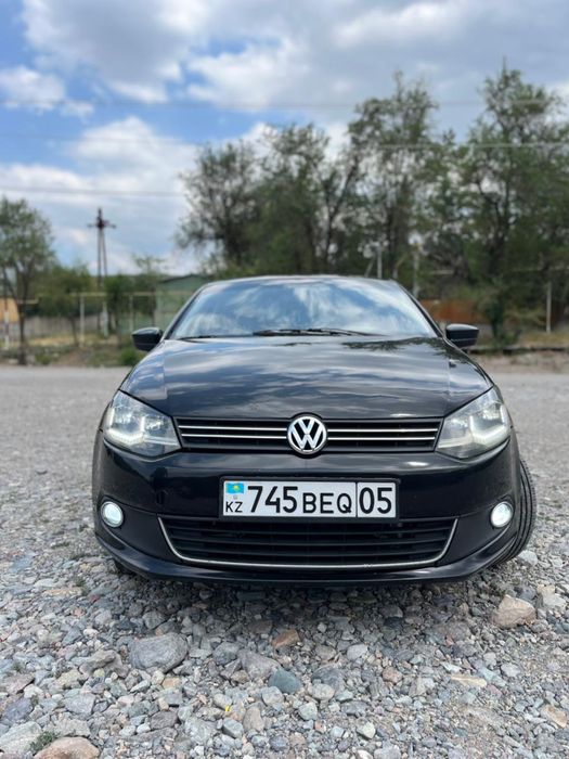 Машина в аренду и на выкуп поло 2014 года