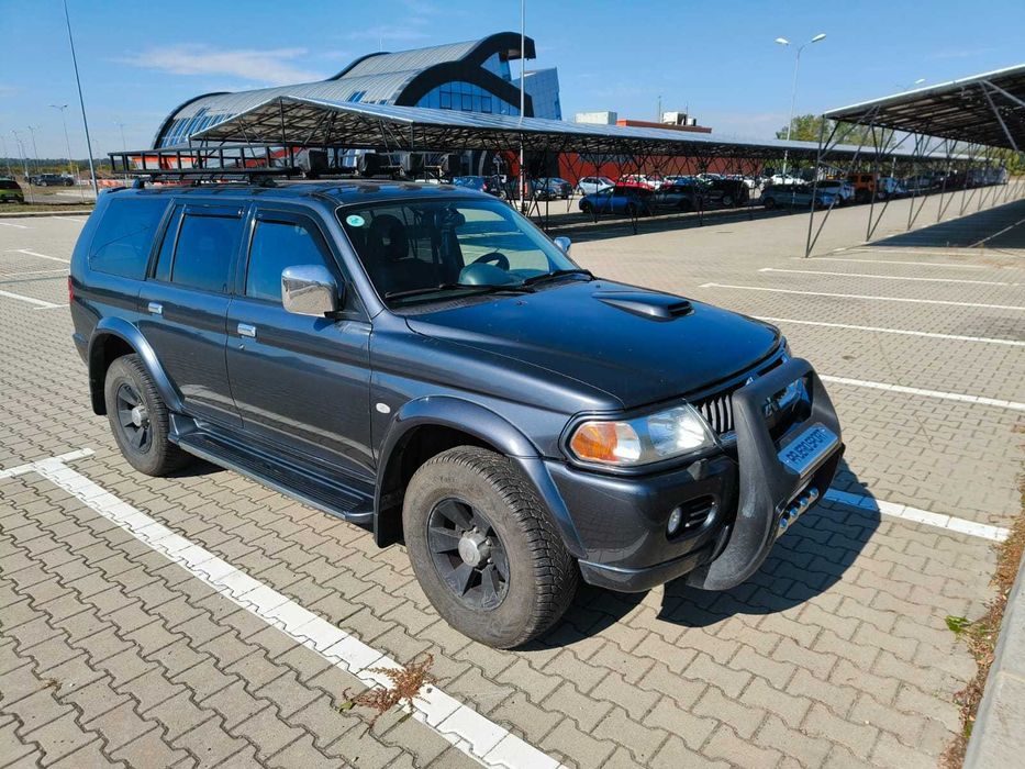 Mitsubishi Pajero Sport