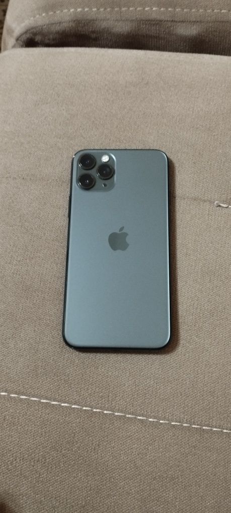 I phone 11pro 64gb sotiladi xolati bomba