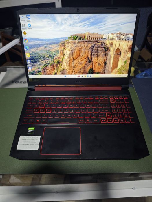 Acer Nitro Gtx 1660 ti gaming laptop