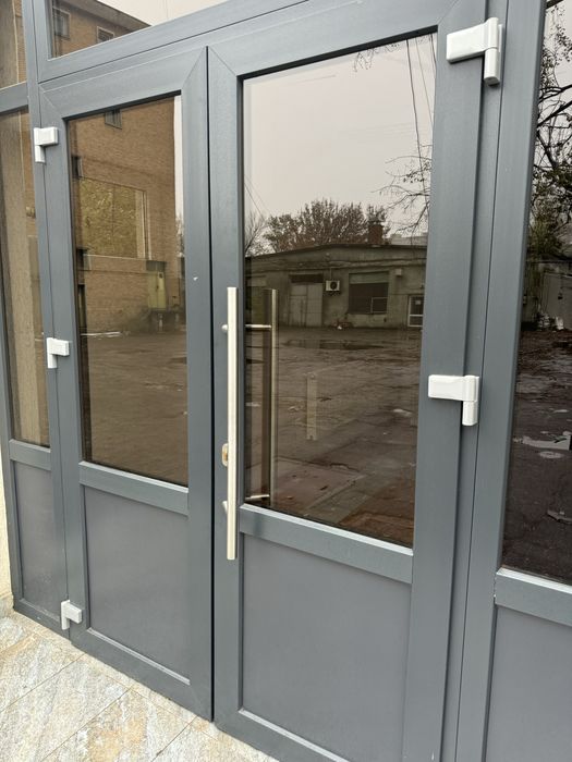 Usa cu geam termopan - maner inox