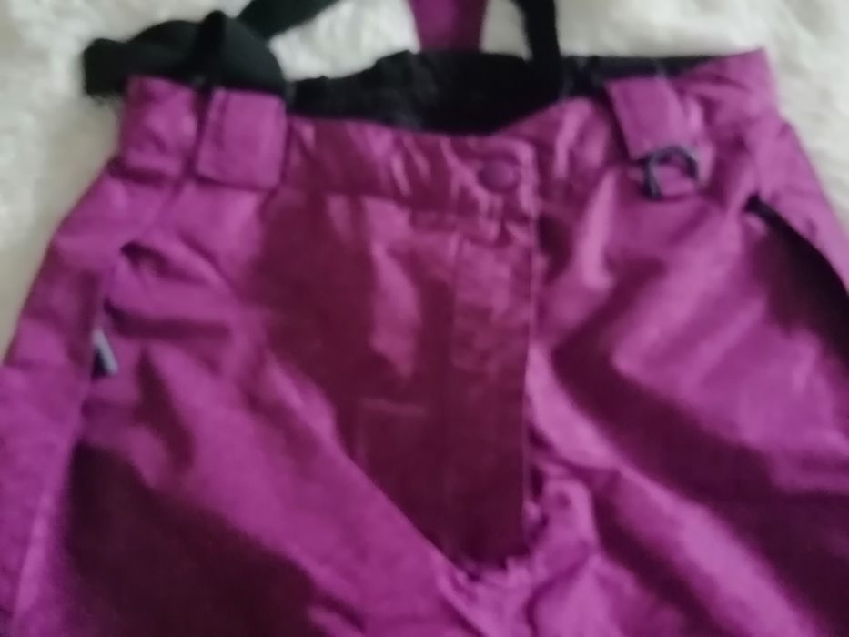 Pantaloni de schi dama in stare impecabila mărime 36 38
