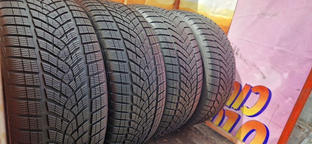 2 Anvelope ca noi Good Year 275 45 R21 M+S