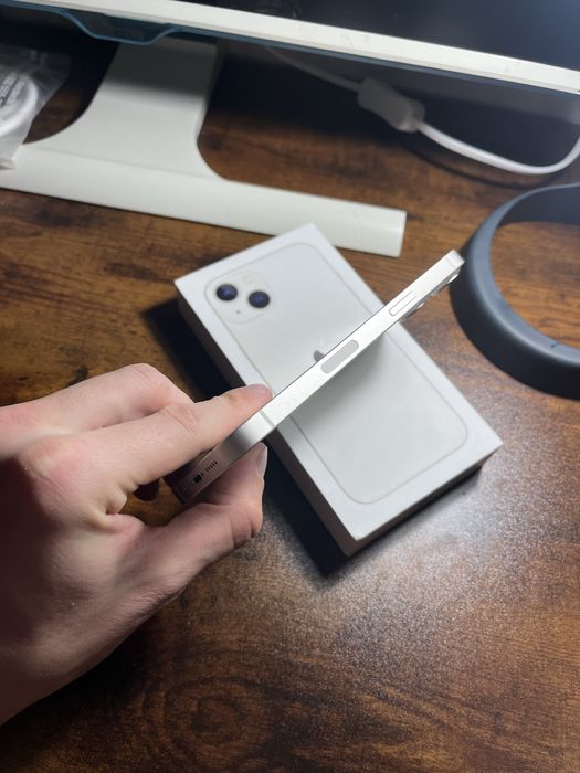 Iphone 13 в идеальном состоянии