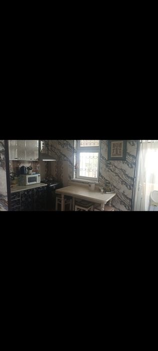 Обмен дом на жума базаре в центре, на квартиру