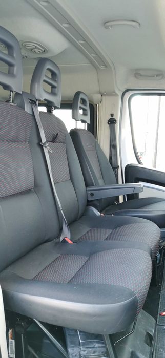 Peugeot Boxer 8+1 TVA deductibil