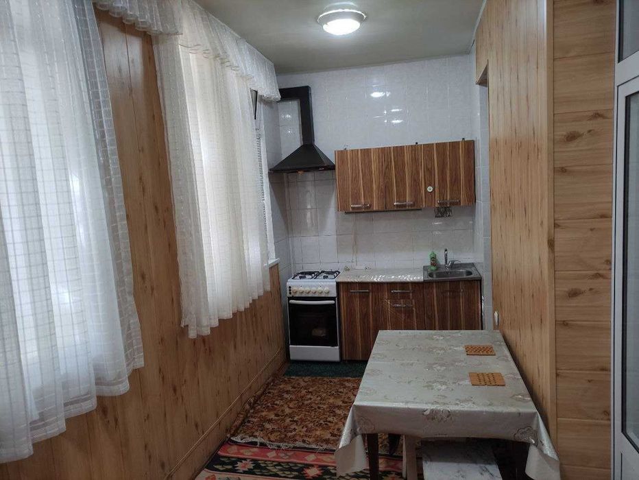 2 хонали квартира сотилади Карши шахар центрдан