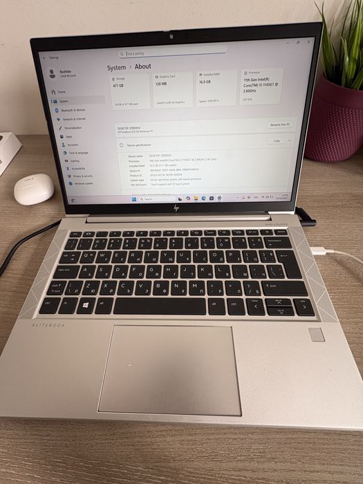 HP EliteBook 830 G8