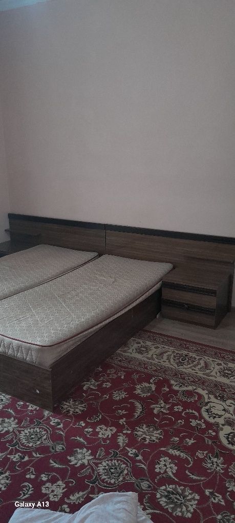Спальни сотилади