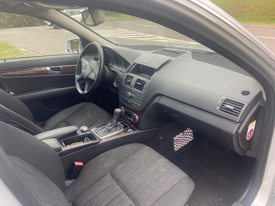 Vand Mercedes C -Clase 2,2 D stare foarte buna de functionare