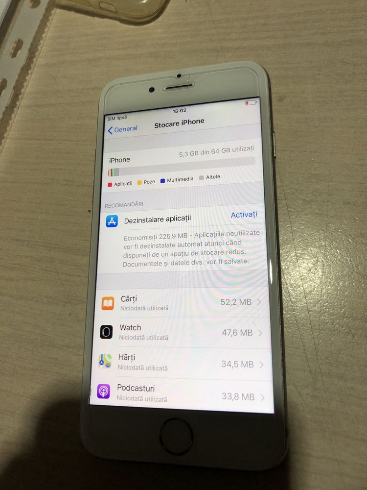 Vând iPhone 6 gri display alb