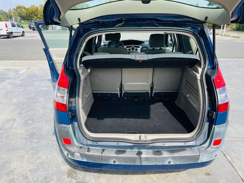 Renault Scenic Megane 177000km 1.6куб 110кс