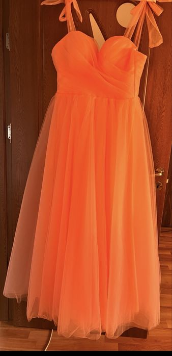Vand rochie de ocazie