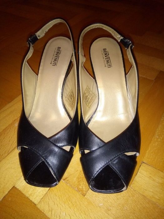 Sandale piele marimea 37