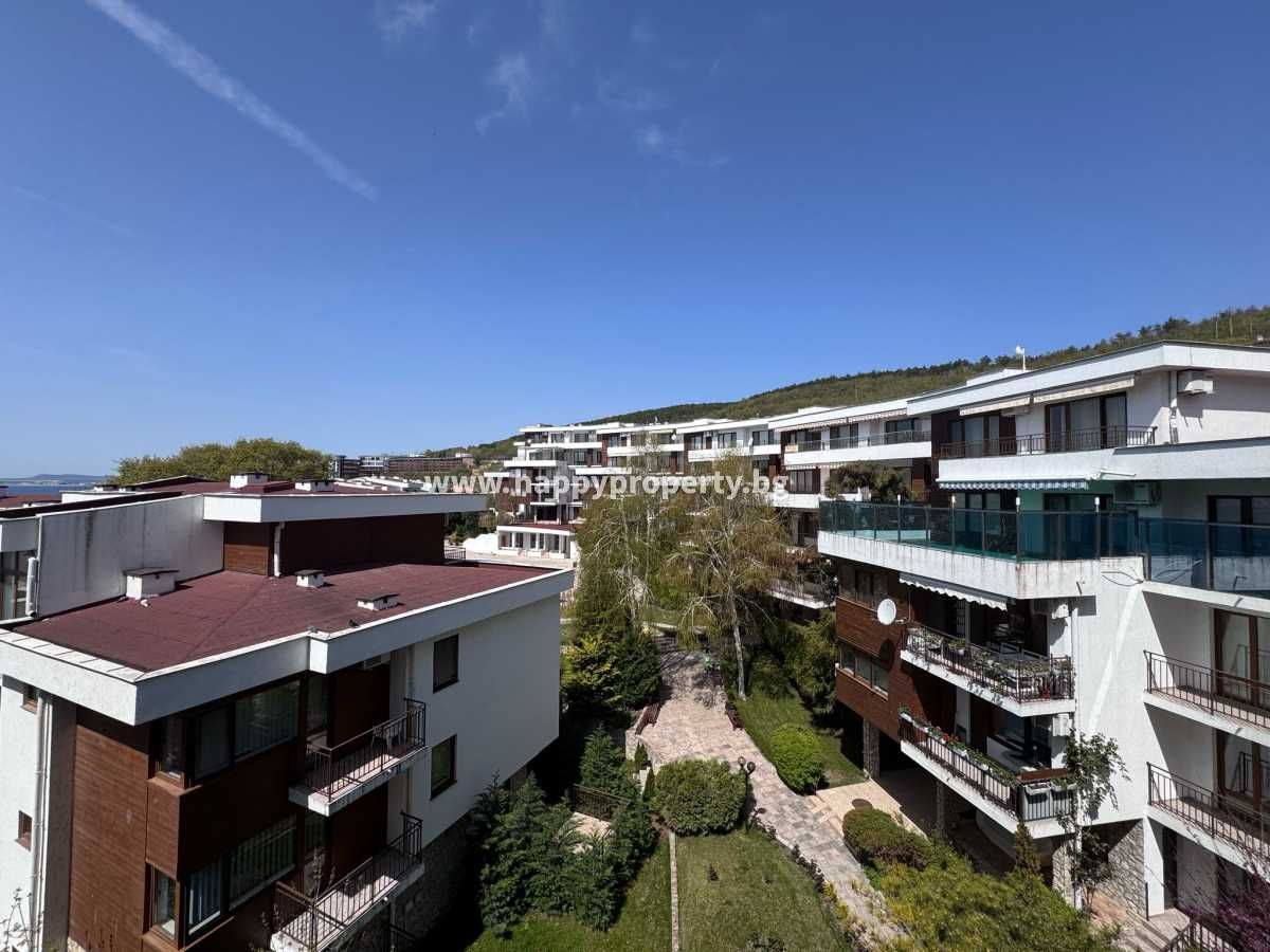 Продава се Двустаен апартамент в к.к. Елените - 52 кв.м за 1210 €/кв.м - Снимка #10