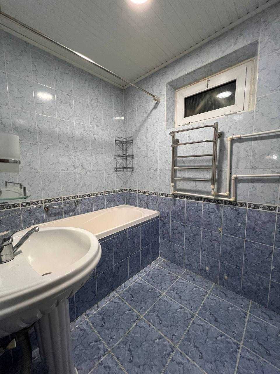 ПРОДАЕТСЯ 2в3/4/5 62,2м2 на: Ц1 Азимова Ор.р: ул. Истикбол