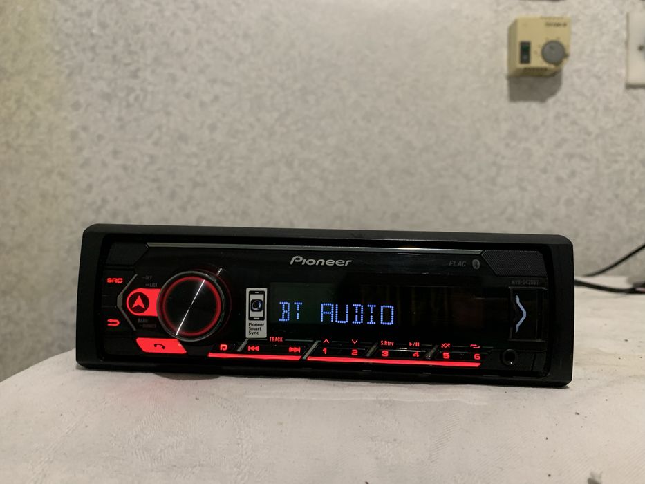 Авто радио Pioneer Bluetooth
