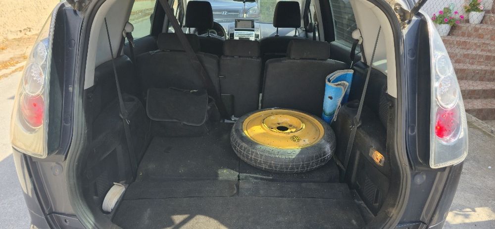 Мазда 5  Mazda 5