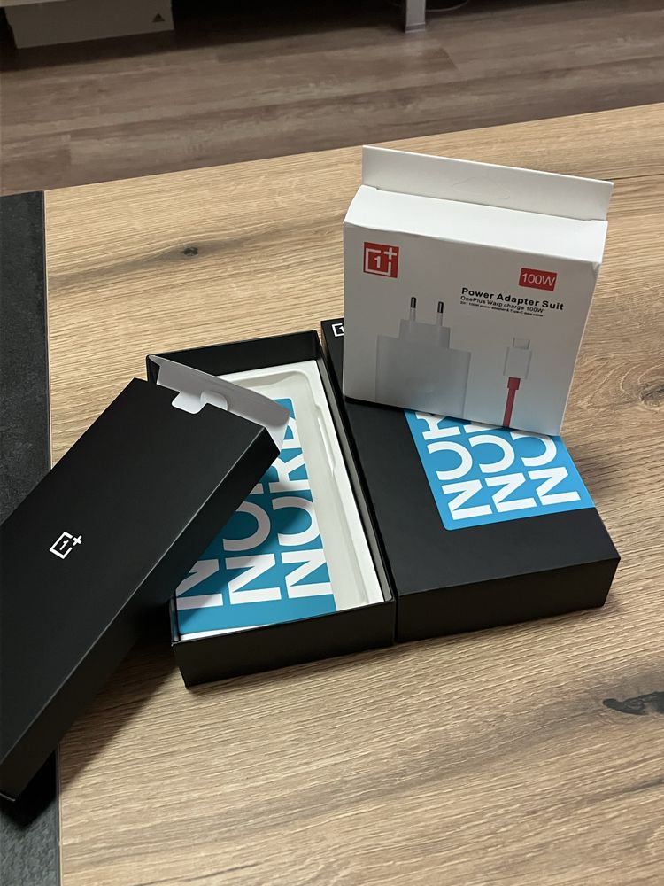Смартфон OnePlus Nord CE4 Lite 5G, 256GB, Mega Blue НОВ с гаранция!