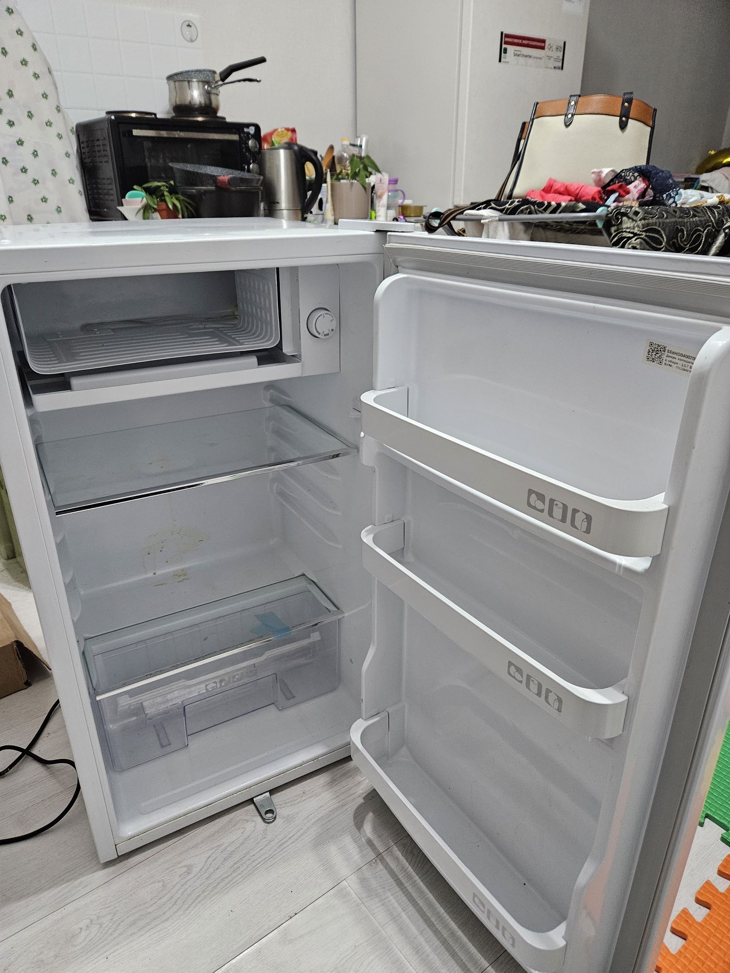 Мини холодильник 90см срочно продам