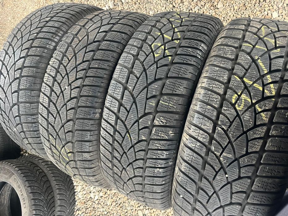 235/55 r18 de iarna 4 buc ca noi DUNLOP