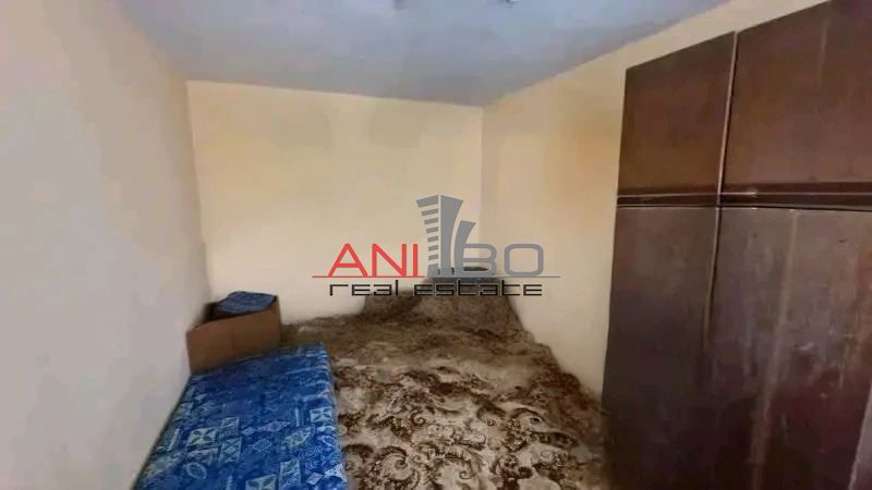 Продава се Двустаен апартамент в Варна, ВИНС - 63 кв.м за 2824 €/кв.м - Снимка #3