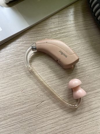 слуховой аппарат Signia новый