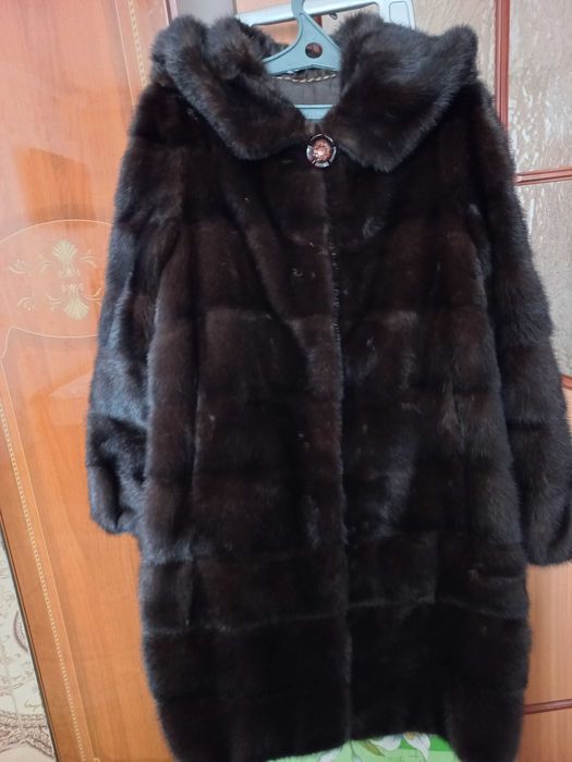 Продам шубу норковую