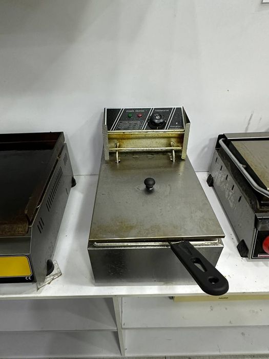 Izgra  (mangal) katlet, kalbasa, sasiska va  tuxum qo’vuradi. 

1